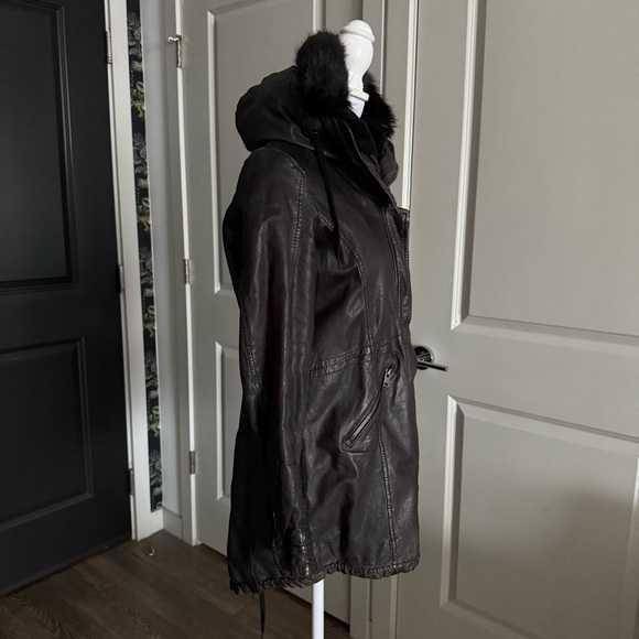 Mauritius Black Leather Parka with Faux Fur Trim Size M - Picture 3 of 11